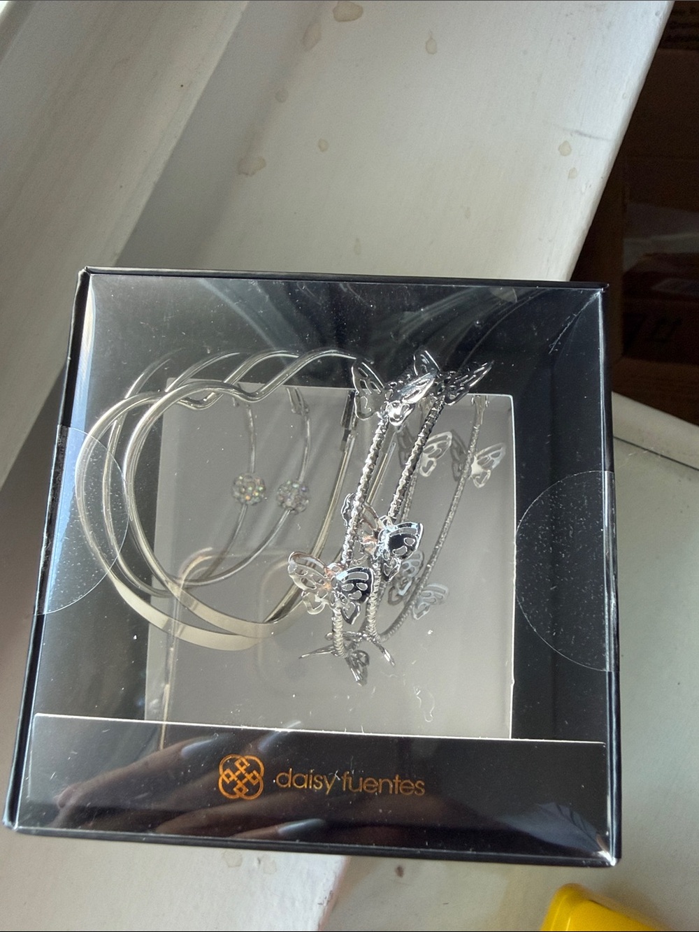 Daisy Fuentes Silver Tone Hoop Earring Set